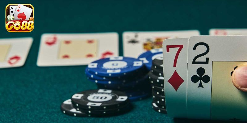 Đôi nét về game bài Poker cùng kỹ thuật bluff